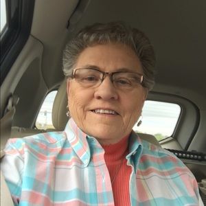 Meet your Posher, Phyllis